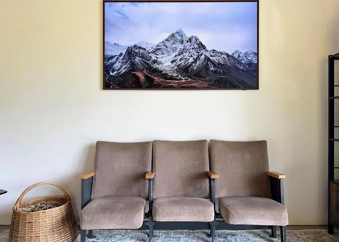 Casa Campanula By Interhome Vakantiehuis Laax